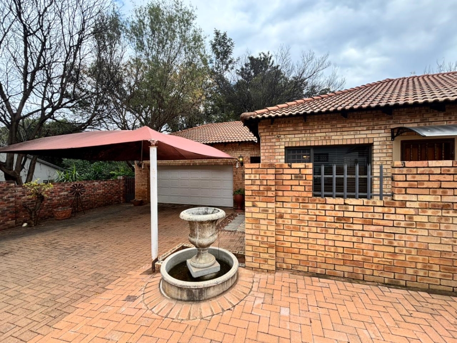 3 Bedroom Property for Sale in Wilkoppies North West
